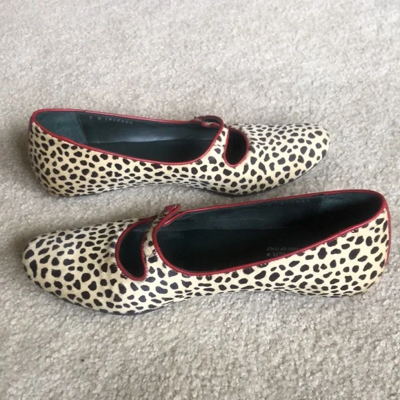 Donald J. Pliner Couture Cheetah print flats 9 - Picture 4 of 9